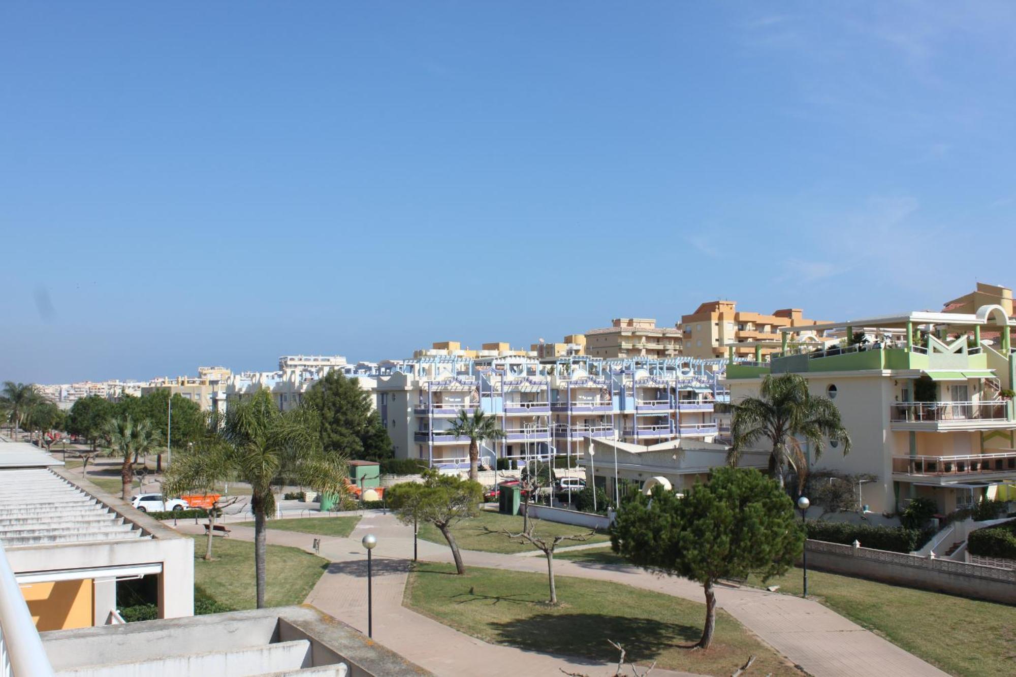 Las Terrazas Solo Familias Serviplaya Playa De Xeraco Bagian luar foto